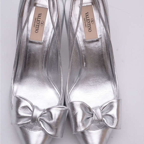 VALENTINO GARAVANI Leather Court Shoes US9 EU39 UK6 Metallic Bow $875 - Picture 8 of 8